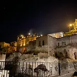 ホテル Alice In Cappadocia ウチヒサール