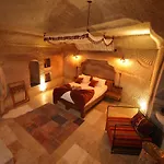 Alice In Cappadocia ホテル