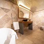 Alice In Cappadocia ホテル