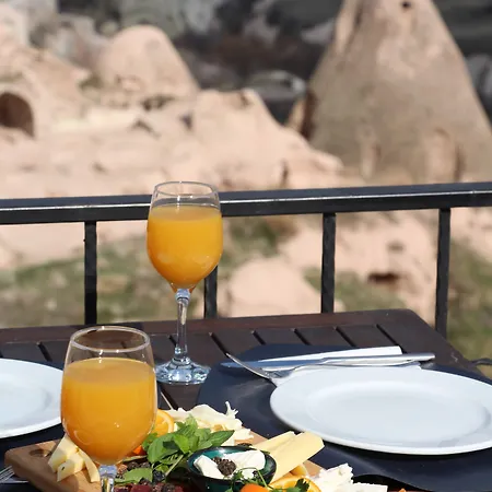 ホテル Alice In Cappadocia 3*