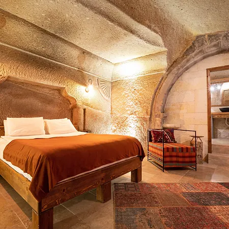 Alice In Cappadocia Hotel 3*