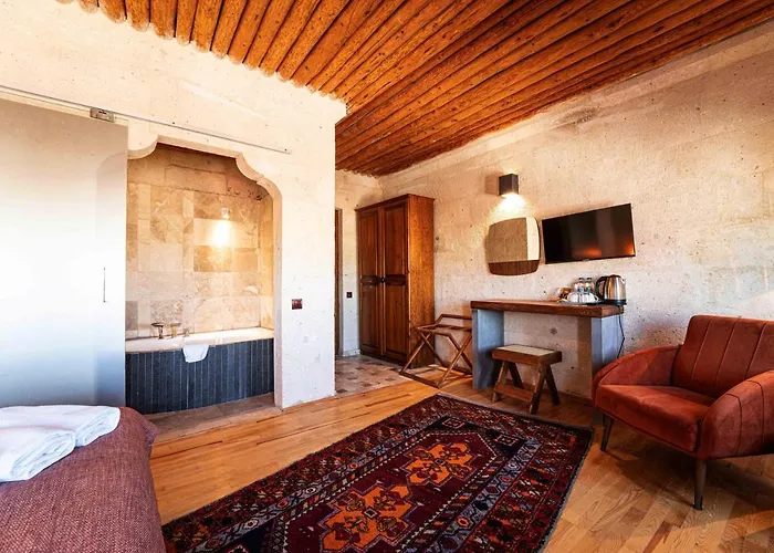 Alice In Cappadocia 3* أُتْشيسار