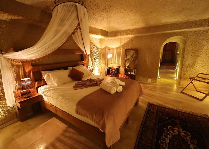 Alice In Cappadocia أُتْشيسار